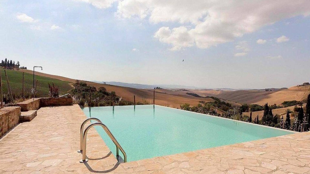 Volterra Villa | Villa Coratina: A characteristic and welcoming two-story villa situated in a quiet location, a few minutes from the town center, with Free WI-FI.