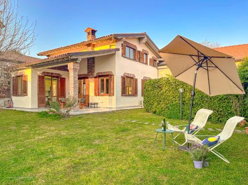 Ortica Villa | Villa Corelli - Parking and Exclusive garden