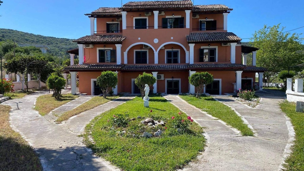 Moraitika Apartment | Villa Corfiota Moraitika Beach
