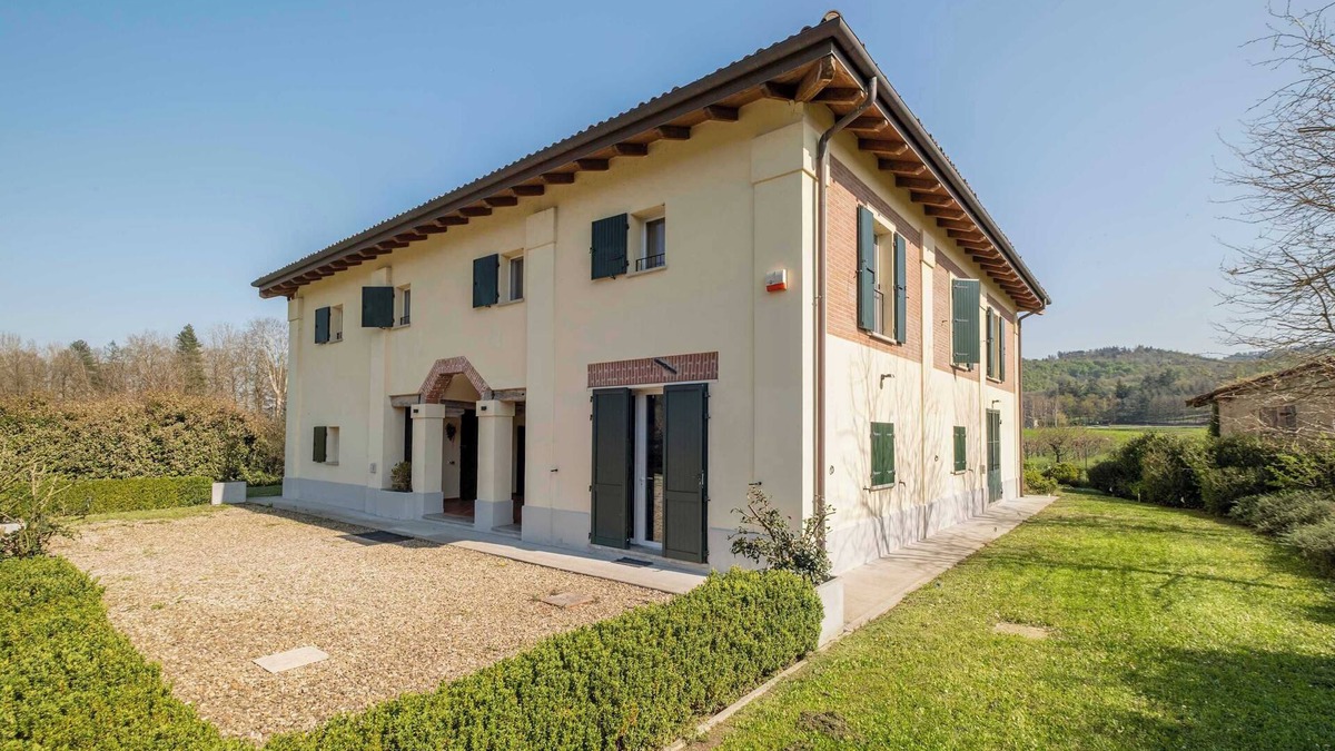 Zola Predosa Villa | Villa Corte dello Zanchino, surrounded by greenery