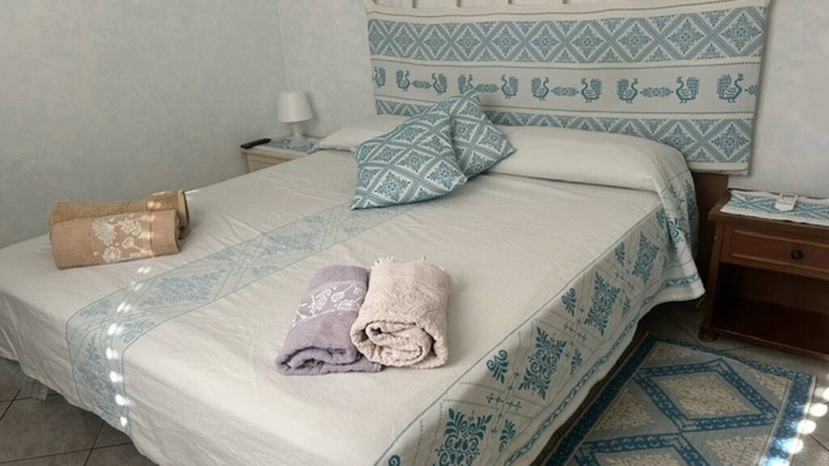Masainas Bed & Breakfast | Villa Cristina - Double Room with Shared Bathroom