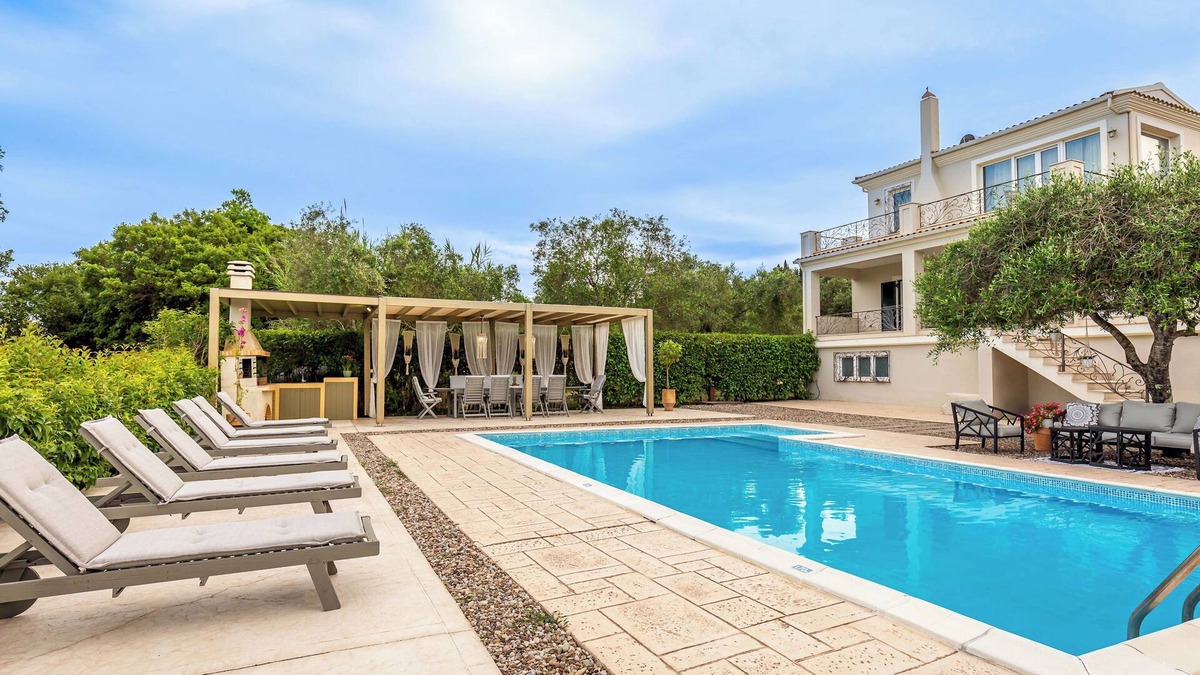 Gazatika Villa | Villa Crystal - Five Bedroom Villa, Sleeps 11