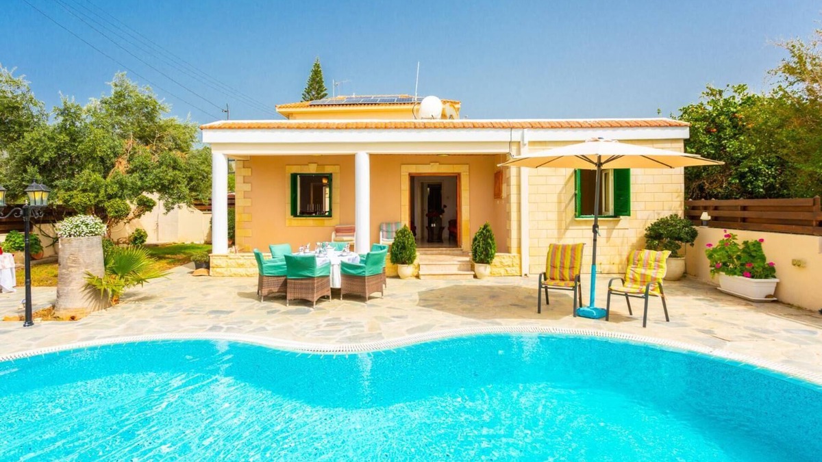 Ayia Marina Chrysochous Villa | Villa Constantinos - Three Bedroom Villa, Sleeps 7