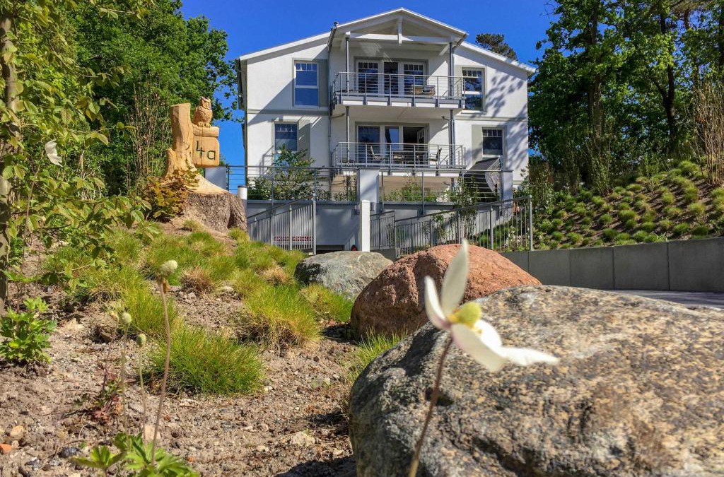 Binz Apartment | Villa "Düne 4" - WG1 im EG mit Terrasse strandnah