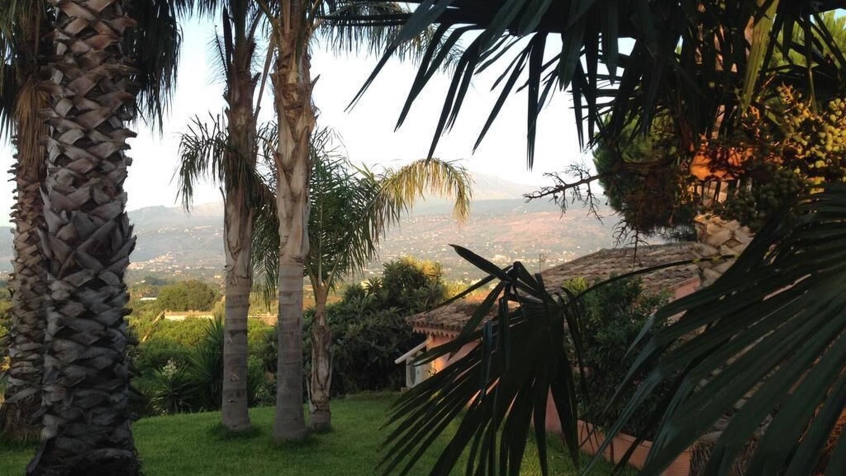 Fiumefreddo di Sicilia House | Villa del Nespolo - L