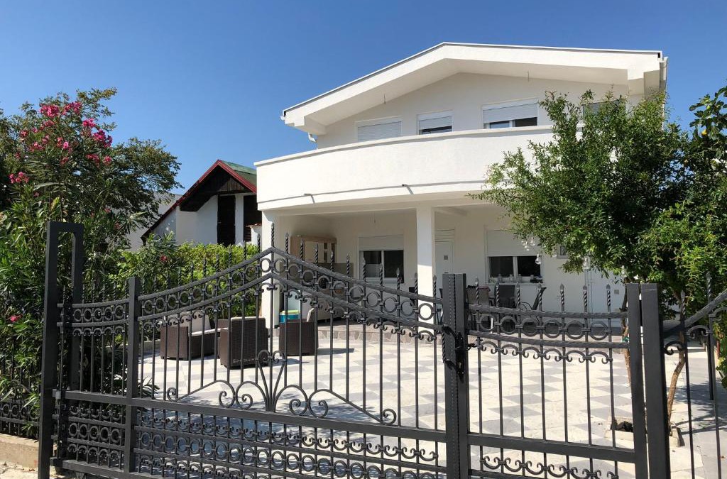 Bregvija House | Villa Dafina