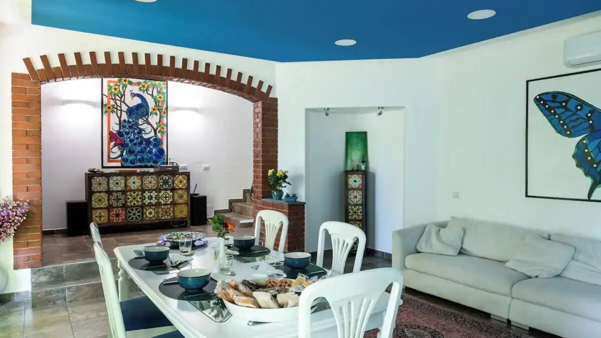 Vergiate Villa | Villa De Alberti II