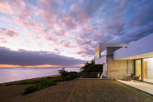 Poste Lafayette Villa | Villa de l'Océan by muse villas