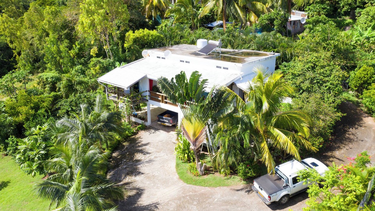 Oyster Bay Villa | Villa de la Vallée with plunge pool a few steps from Port Mathurin
