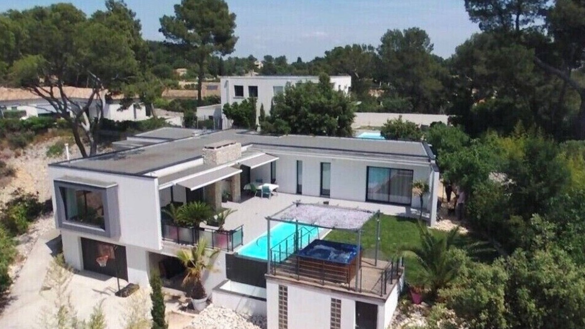 Les 3 Ponts Villa | Villa de Standing de 215m2