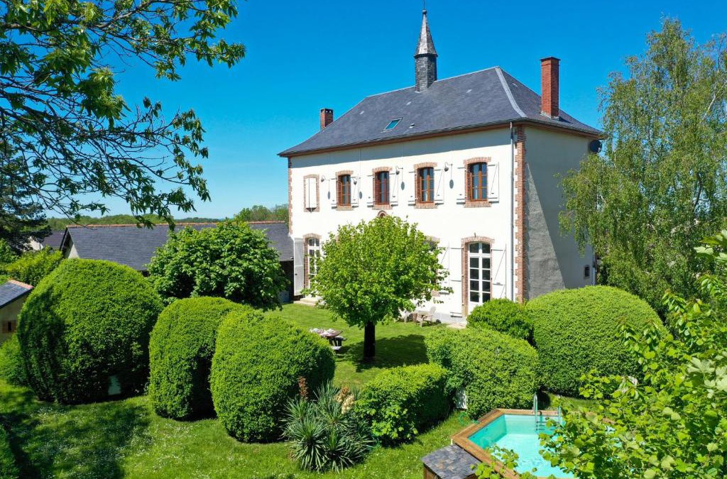 Troche Villa | Villa De Vacances l'Ancienne Ecole