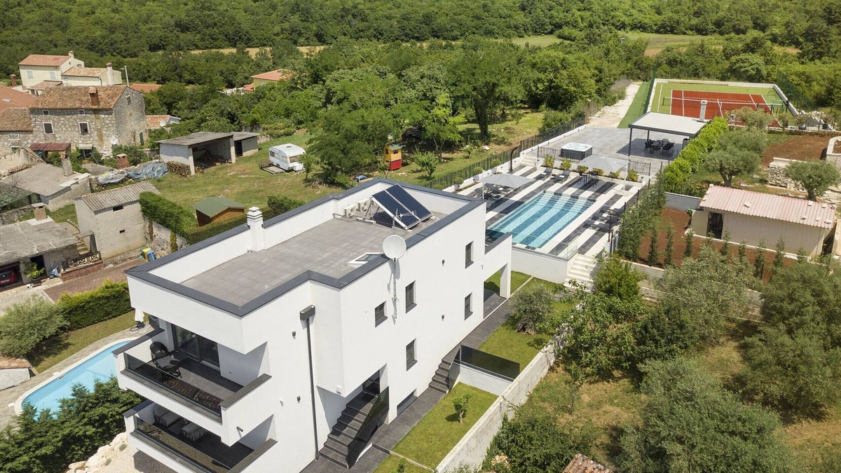 Flengi Villa | Villa Dea by Villas Guide