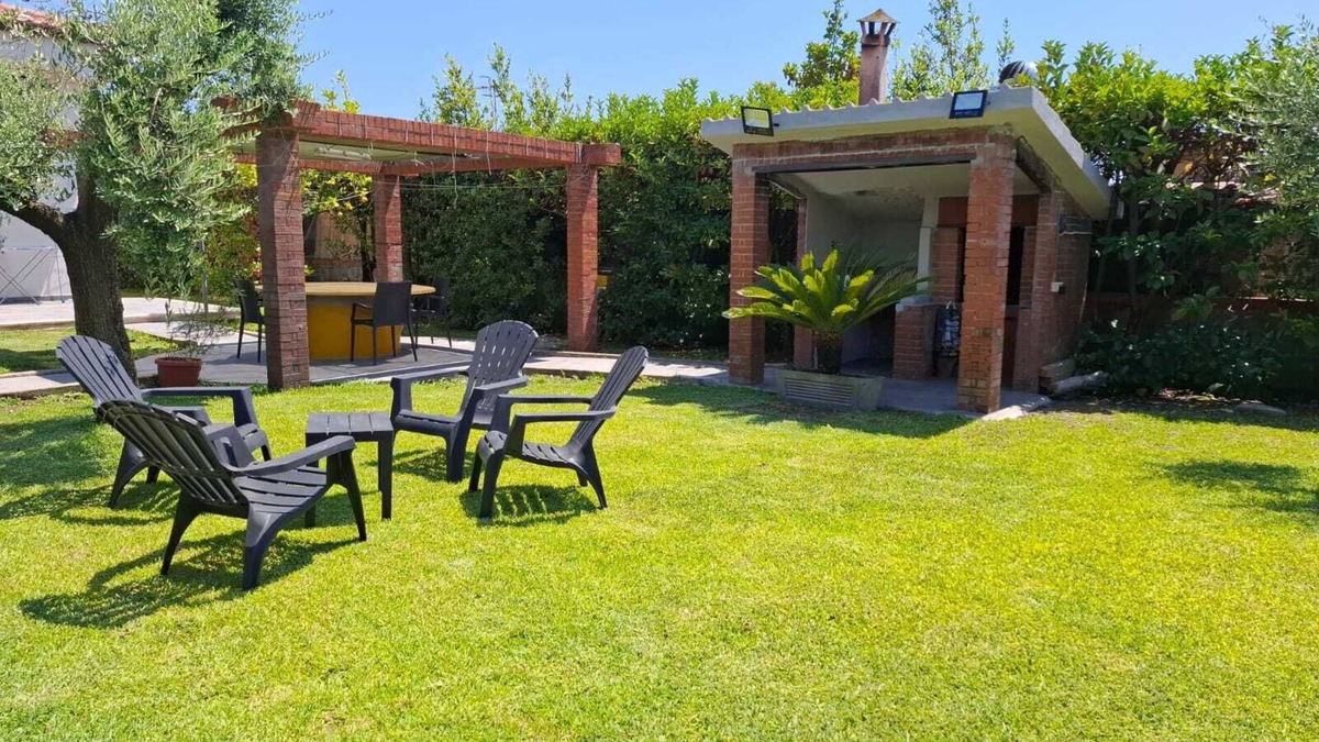 Latina Lido Villa | Villa 'Degli Ulivi-Al Mare Di Fondi' with Private Terrace, Wi-Fi and Air Conditioning