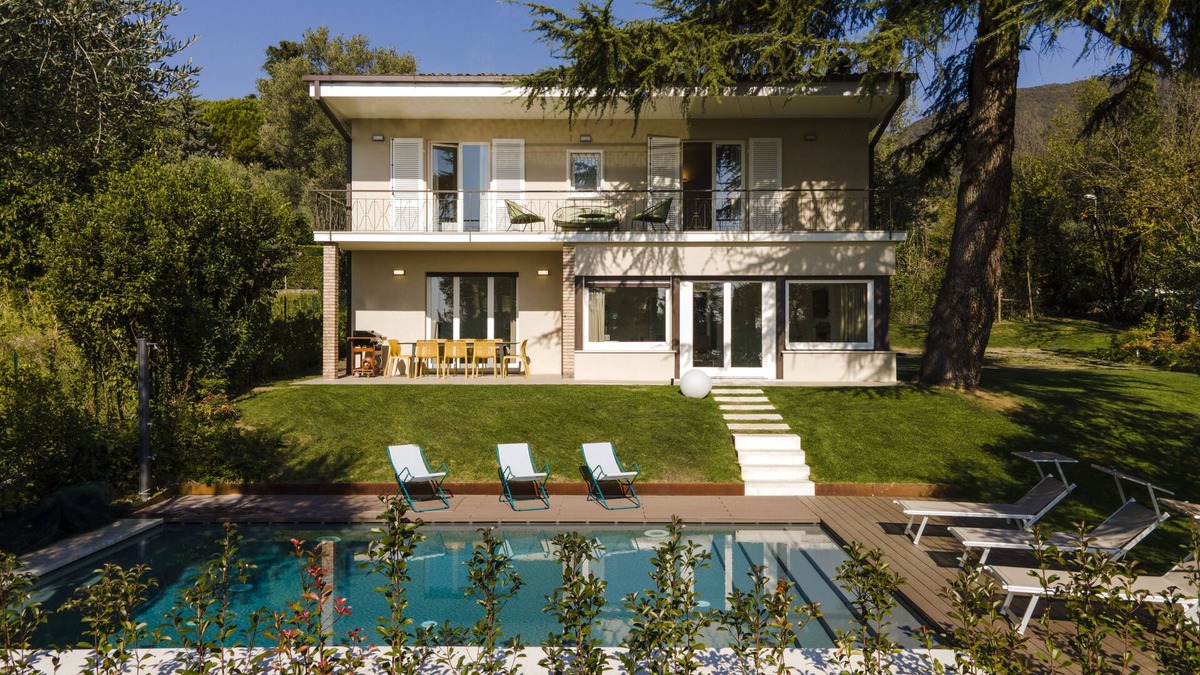 Barbarano Villa | Villa dei Lauri - lake-view villa with swimming pool