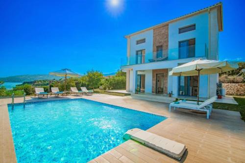 Skinaria Villa | Villa Dejavu Vrahos by Villa Plus