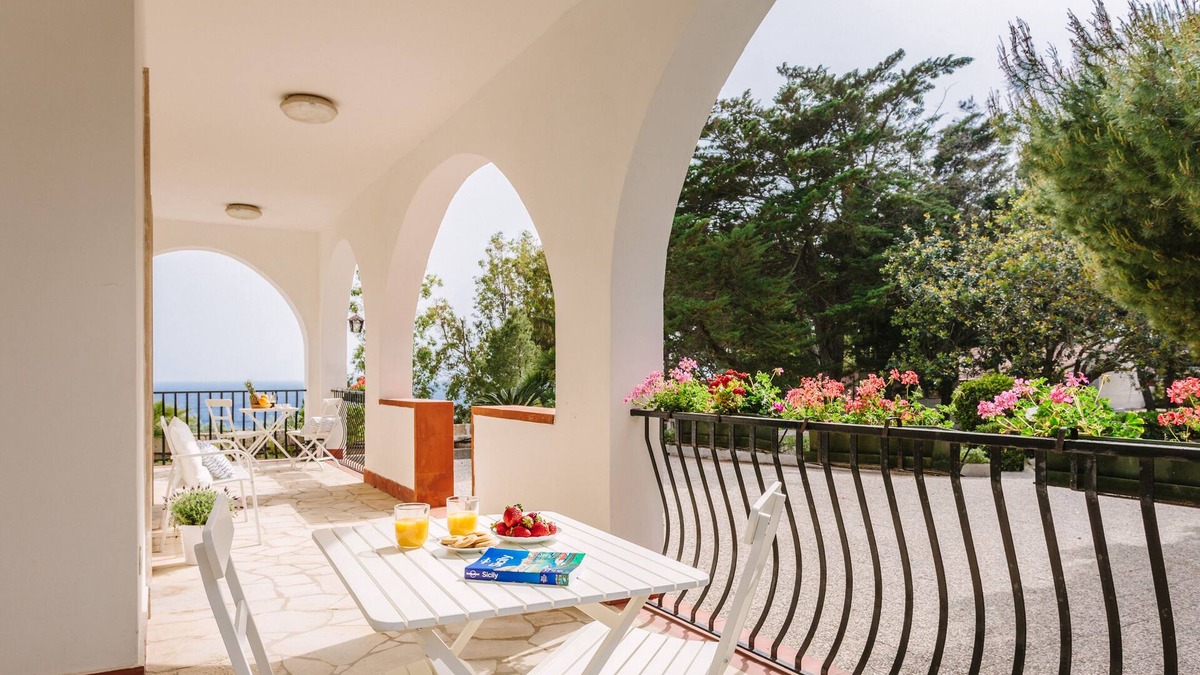 Plemmirio Villa | Villa del Concho and Syracuse