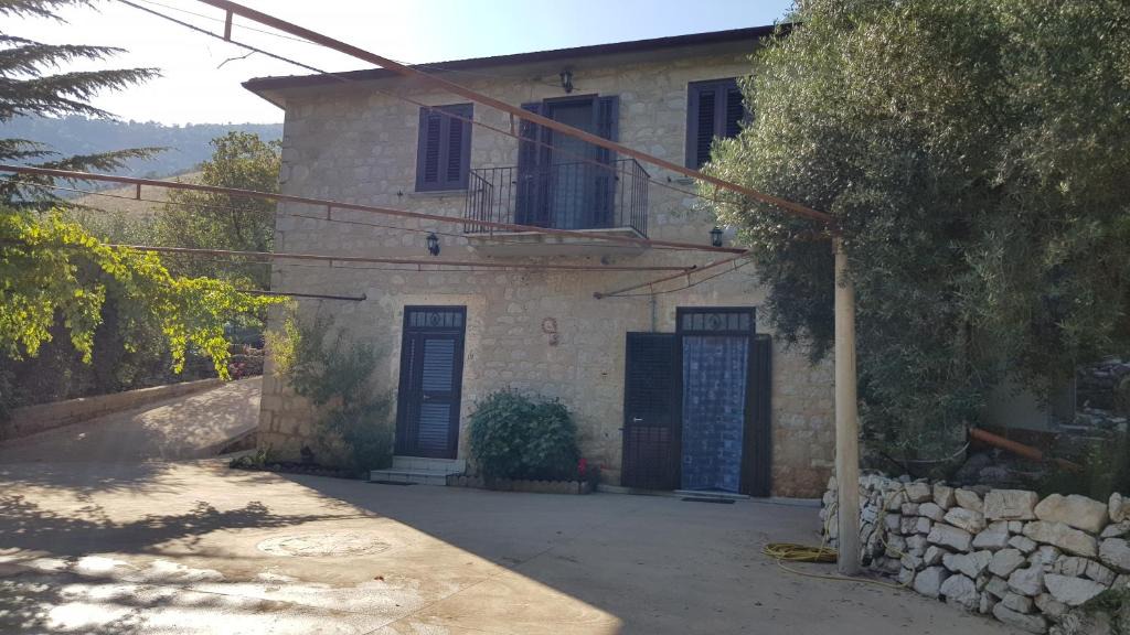 Lenola House | villa del maestro