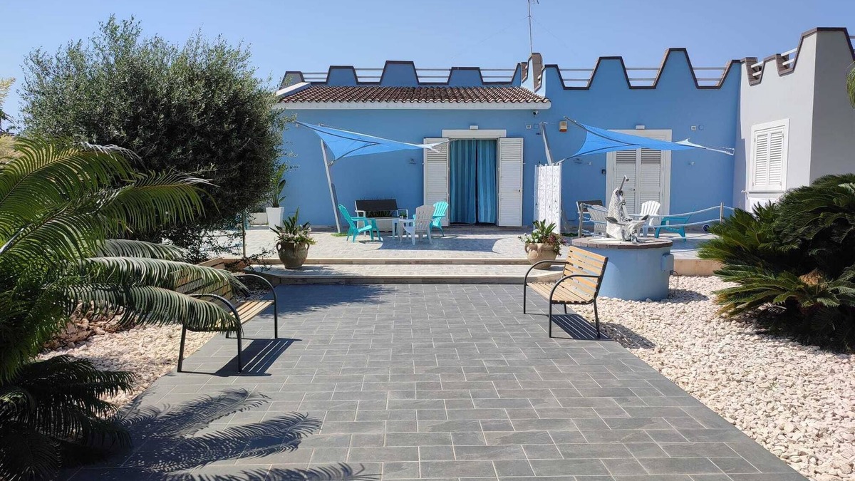 Mazara del Vallo Villa | Villa del Marinaio - apartment in villa with all amenities 10 min from the sea
