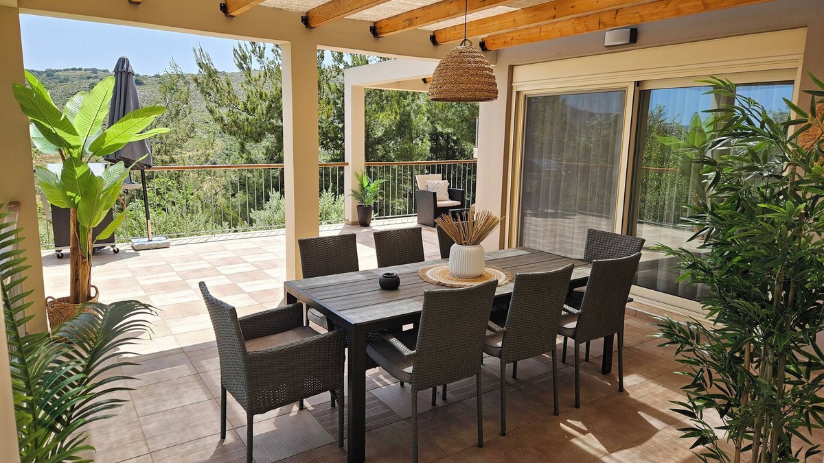 Armenoi Villa | Villa Del Monte - Where modern elegance meets the serenity of nature.