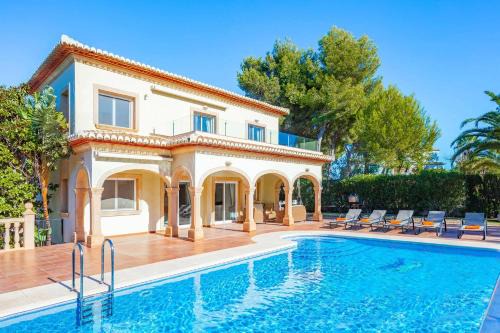 Mar Azul Villa | Villa Delfino by Villa Plus