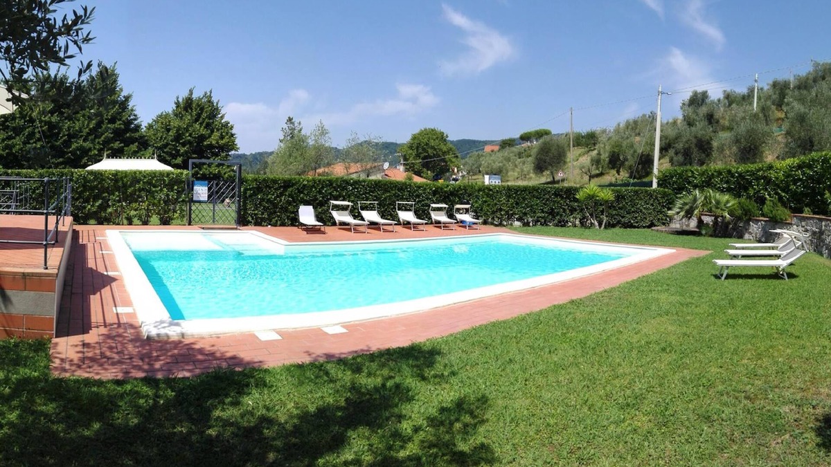 Giucano Villa | Villa Delizia 20P With Restaurant, Private Pool, Gazebo, Free Wifi, Near 5 Terre