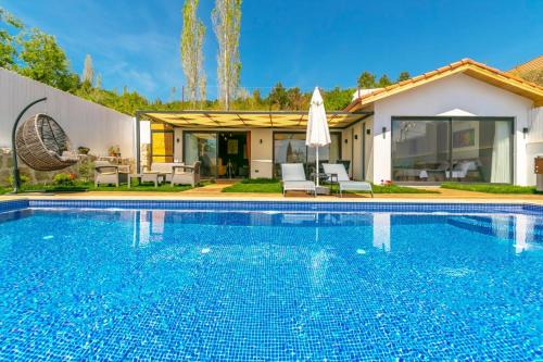 Islamlar Villa | villa demor