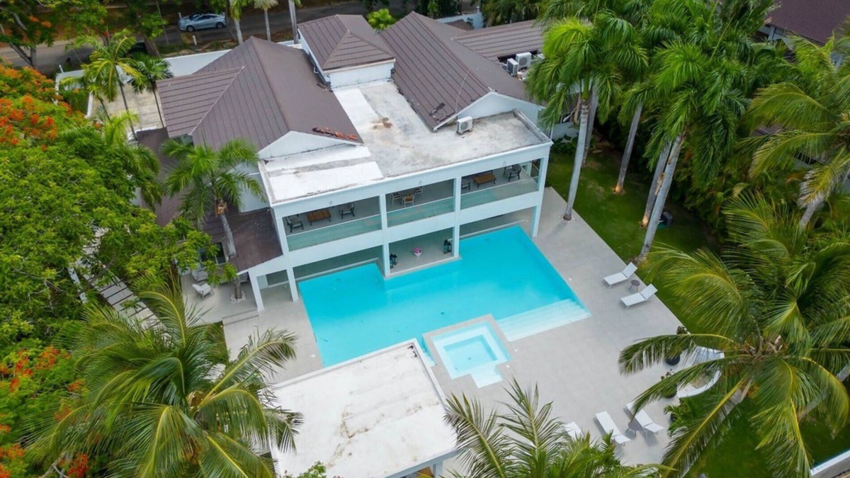 Los Lagos Villa | Villa Den in Casa de Campo by Personal Villas - Paradisiacal Beaches