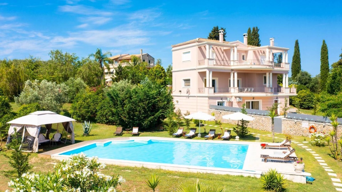 Limni Villa | Villa Denise - Four Bedroom Villa, Sleeps 8