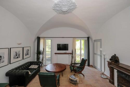 Bedarieux Apartment | Villa des Antiquaires