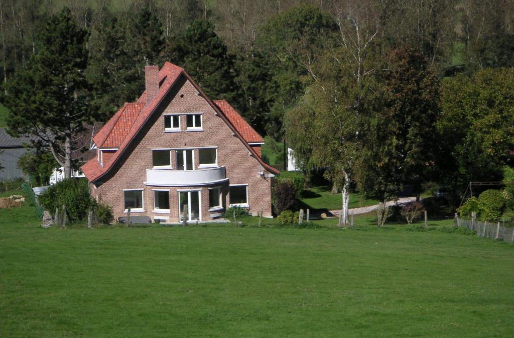 Loison-sur-Crequoise Villa | Villa des Groseilliers Spa Practice golf moutons