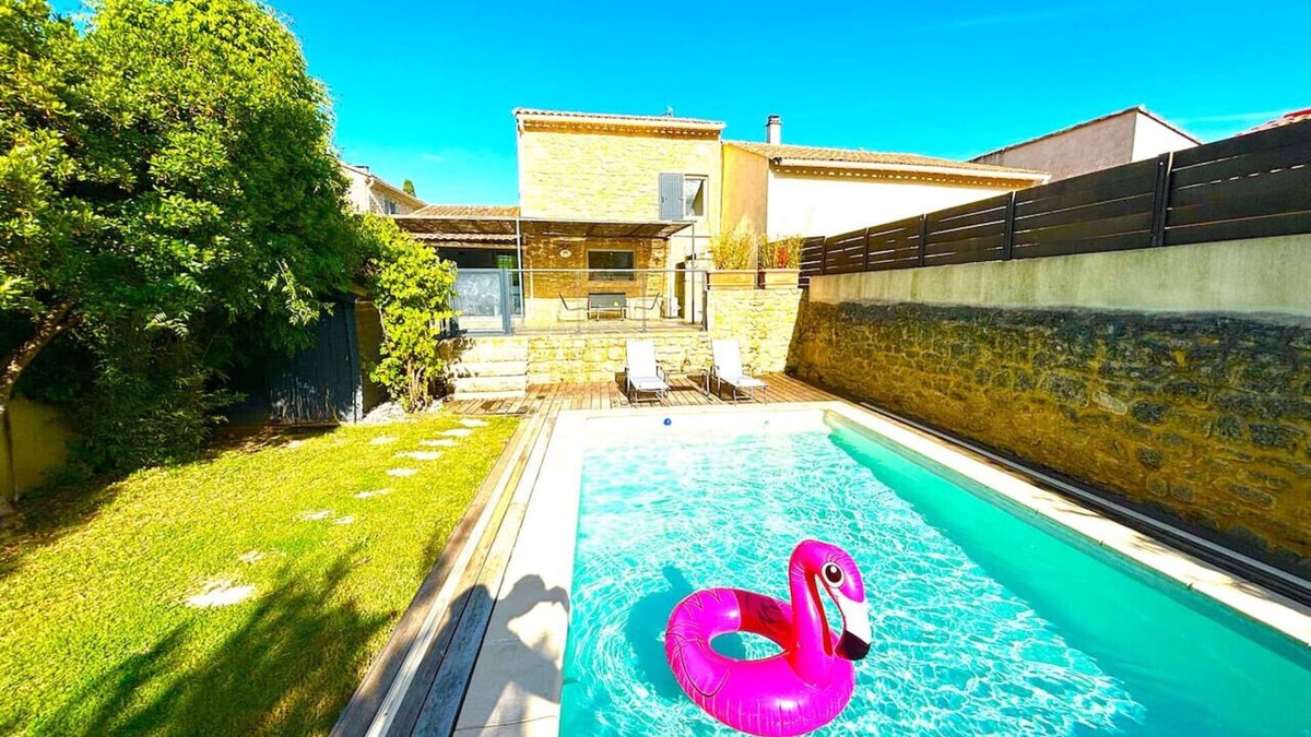 Aigues-Vives Villa | Villa des Mûriers, 150 sqm, swimming pool, AC