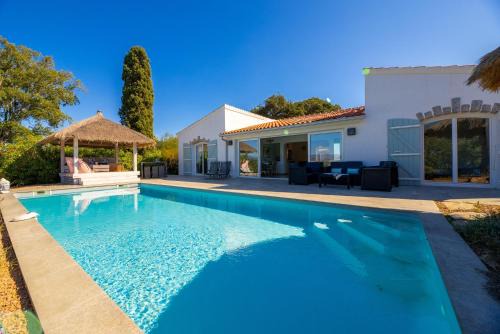 Porticcio House | Villa des Orangers - Villa vue mer avec piscine