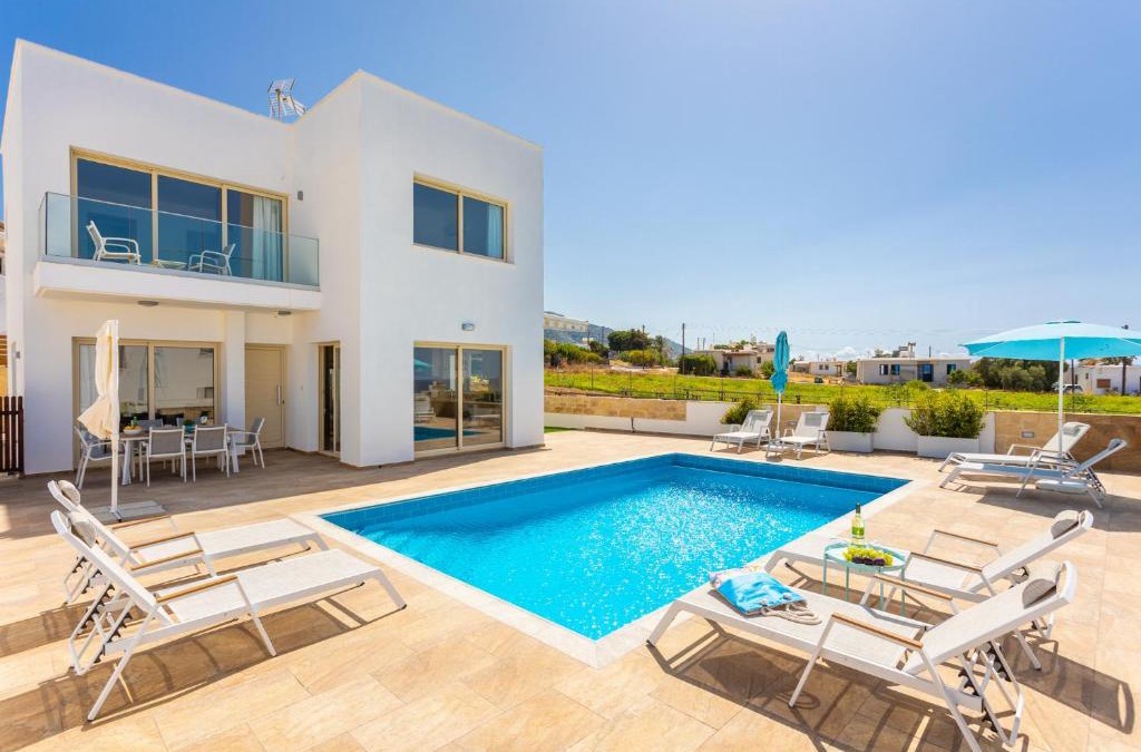 Pomos Villa | Villa Diana Seaside
