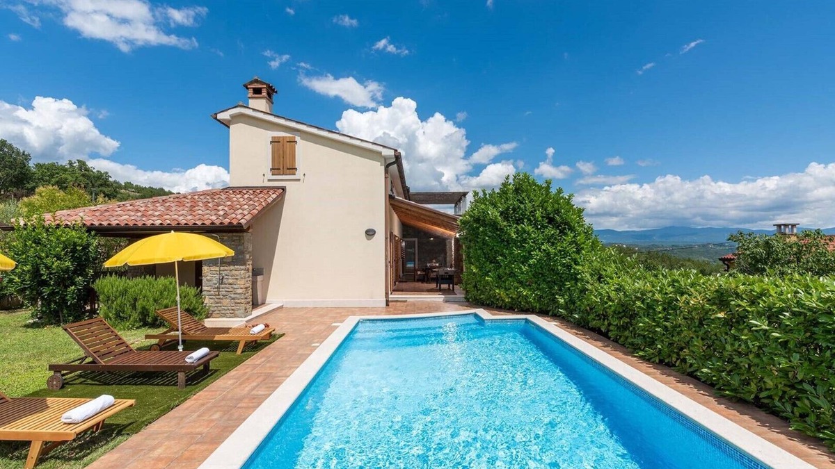 Buzet Villa | Villa Dol in Buzet, Croatia