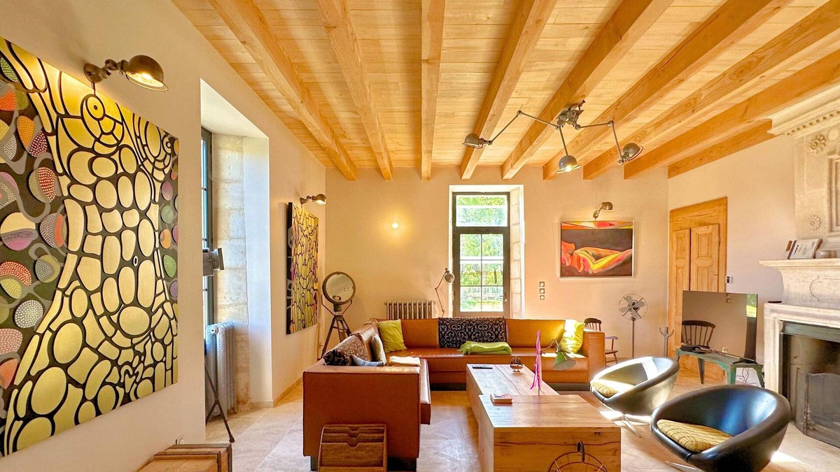 Nuaille d'Aunis House | Villa/Domaine de Stian - 600m2 just renovated 21 min from La Rochelle!