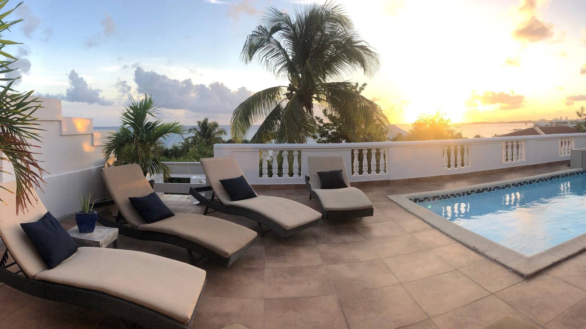 Cay Bay Villa | Villa Domila-Luxury 3Bed & 3Bath with private pool-Free airport transfer-Central