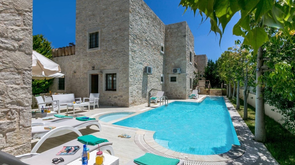 Kato Gouves Villa | Villa Dominikos by Villa Plus