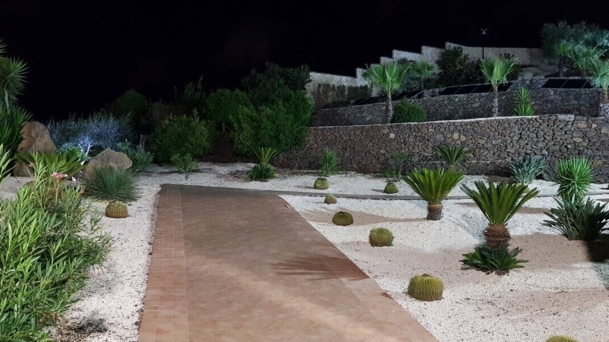 Pedara Villa | VILLA DONINI luxury