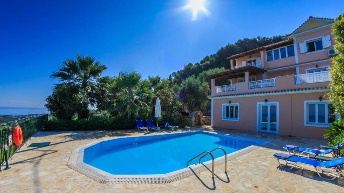 Vasilikos Villa | Villa Doreta - Five Bedroom Villa, Sleeps 9