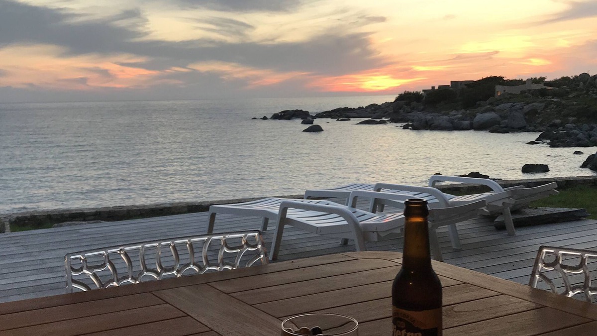 Marine de Davia House | Villa Doride "Maison pieds dans l'eau"-private home with direct access to the sea