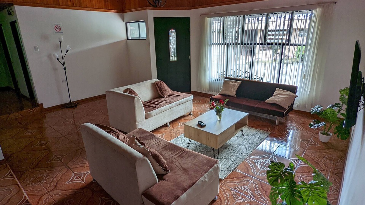 Cartago Villa | Villa Dreams Irazu 🏠 Costa Rica 🌋🏞️🌊🪂