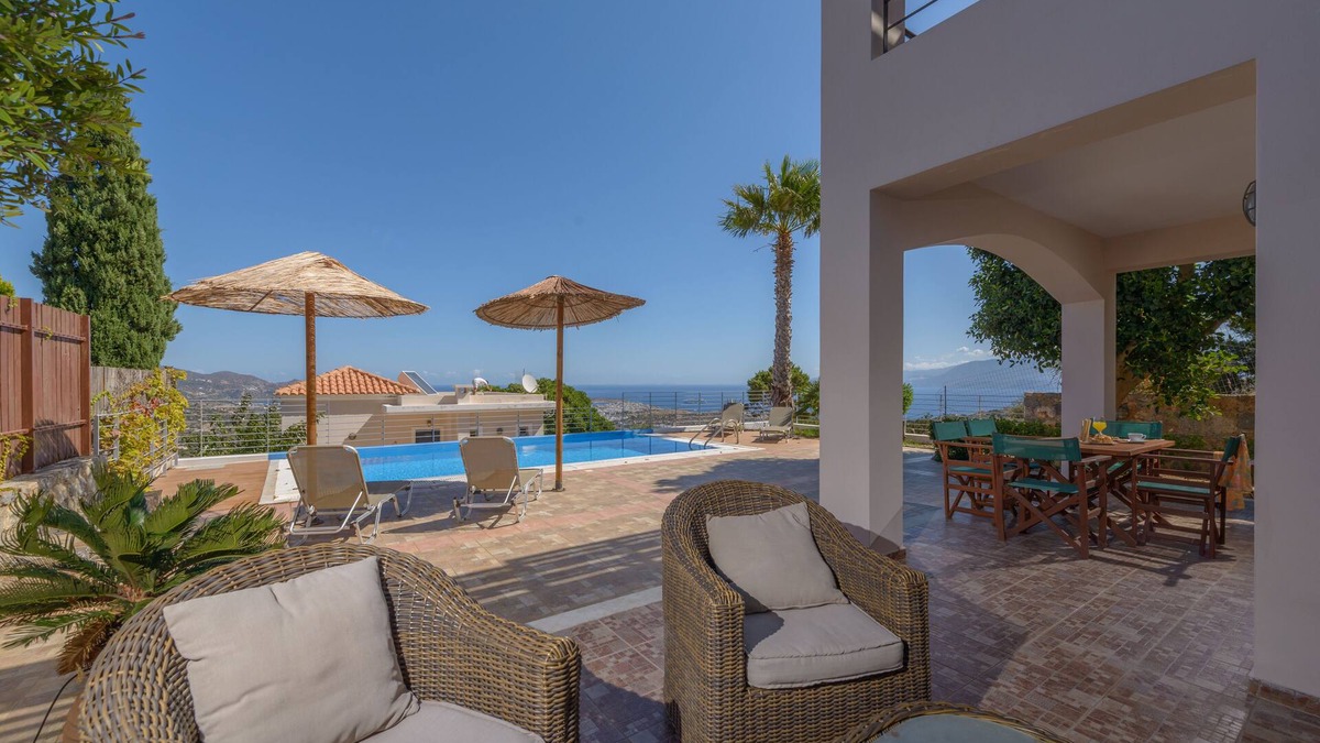 Rousa Limni Villa | Villa DreamView with private pool