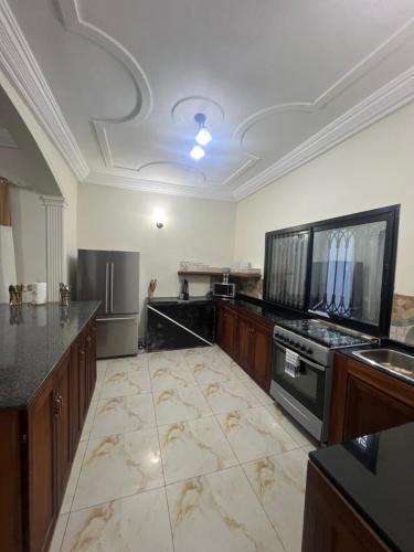 Yaounde Villa | Villa Du Continent