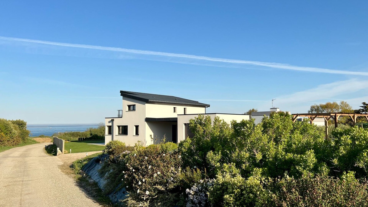 Saint-Mathieu Villa | Villa du petit phare - sea view - 10people