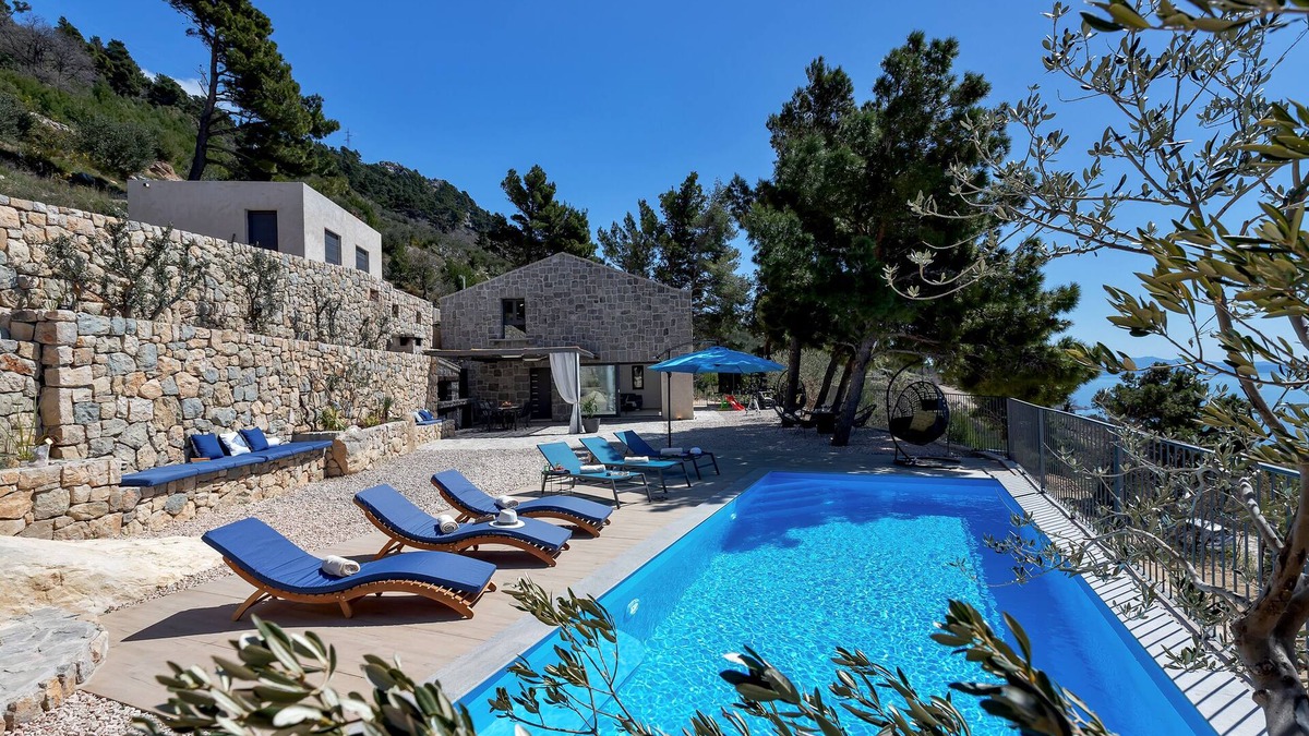 Krvavica House | Villa EagleStone with perfect privacy - large outdoor space with pool and view