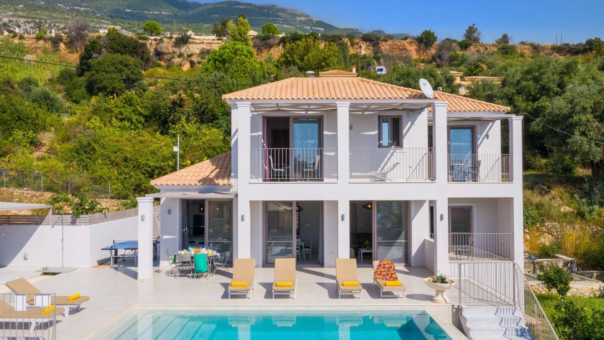 Argostoli Town Villa | Villa Effi Lourdata