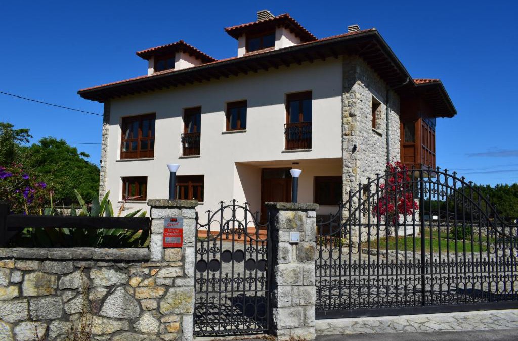 Naves Villa | Villa El Martín