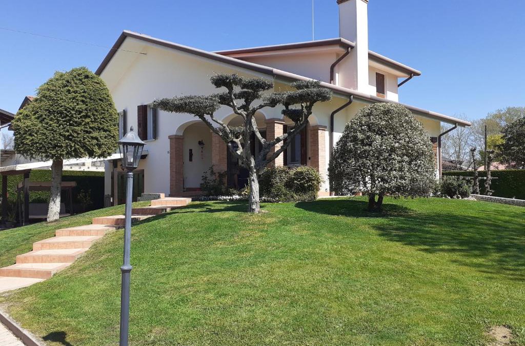 Robegano House | Villa Elena