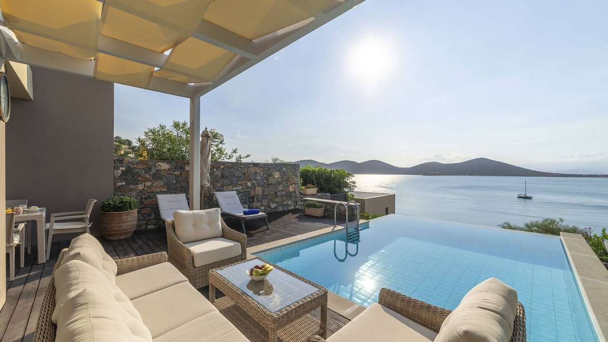 Mavrikiano Villa | Villa Elena, only 50m from the sea, amazing sea views of Elounda Bay