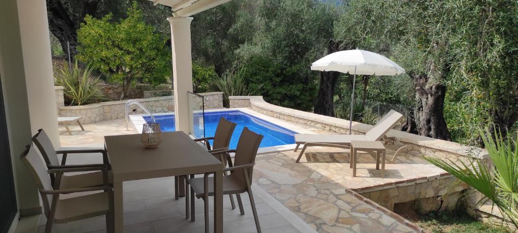 Liapades Apartment | Villa Eleni - Deluxe apartment with Private Pool